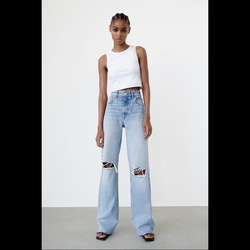 NWOT - ZARA Ripped Wide Leg Jeans